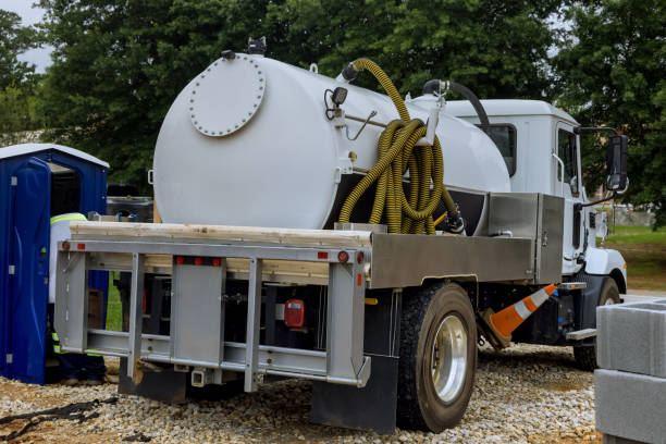 Best Portable restroom trailer rental  in Mayfield, KY